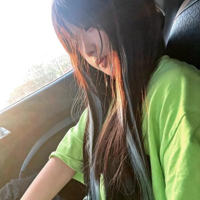 霸气女销售封面